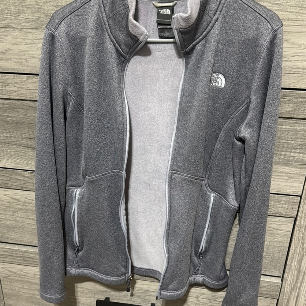 The North Face Women’s Gray Jacket full zip